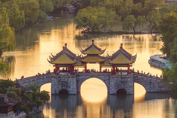 8D JIANGBEI HUAIYANG GOURMET TOUR
