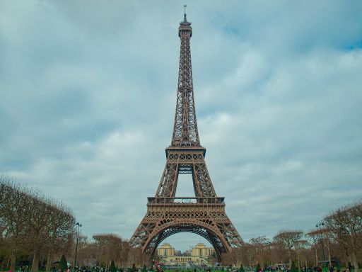 Eiffel Tower 